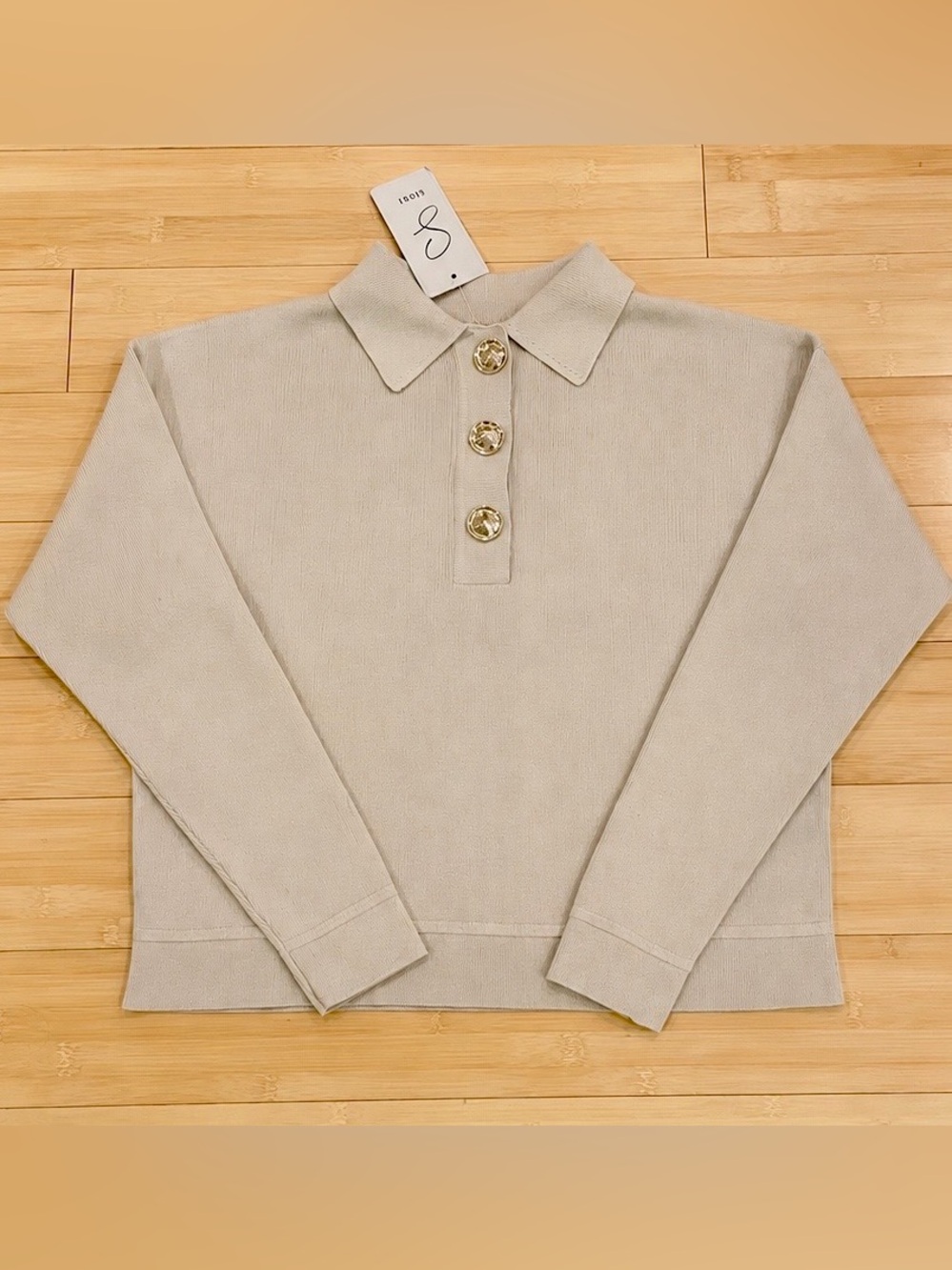 NWT Bloomingdale's / Sioni cardigan/top
Size small